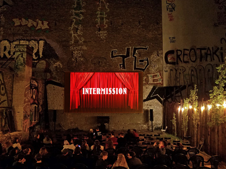 Freiluftkino Neue Zukunft Intermission